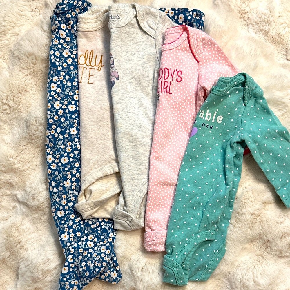 Carter’s Footsies & Onesies Bundle Size 3 Months